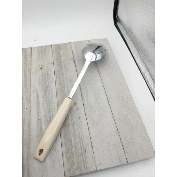 Vintage Ekco Slotted Serving Spoon Almond Handle 12" - Picture 4 of 8